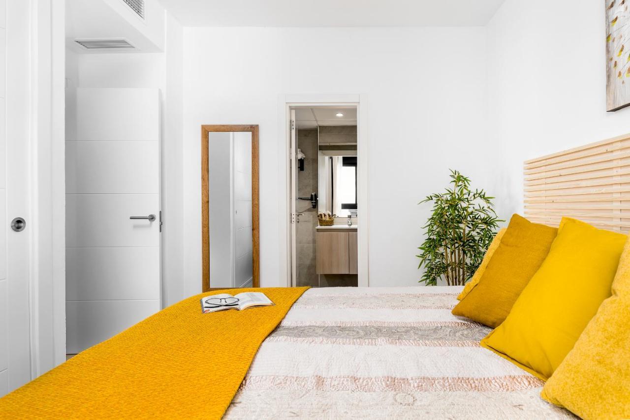 Apartamento Deluxe Con Piscina, Terraza & Parking マラガ エクステリア 写真