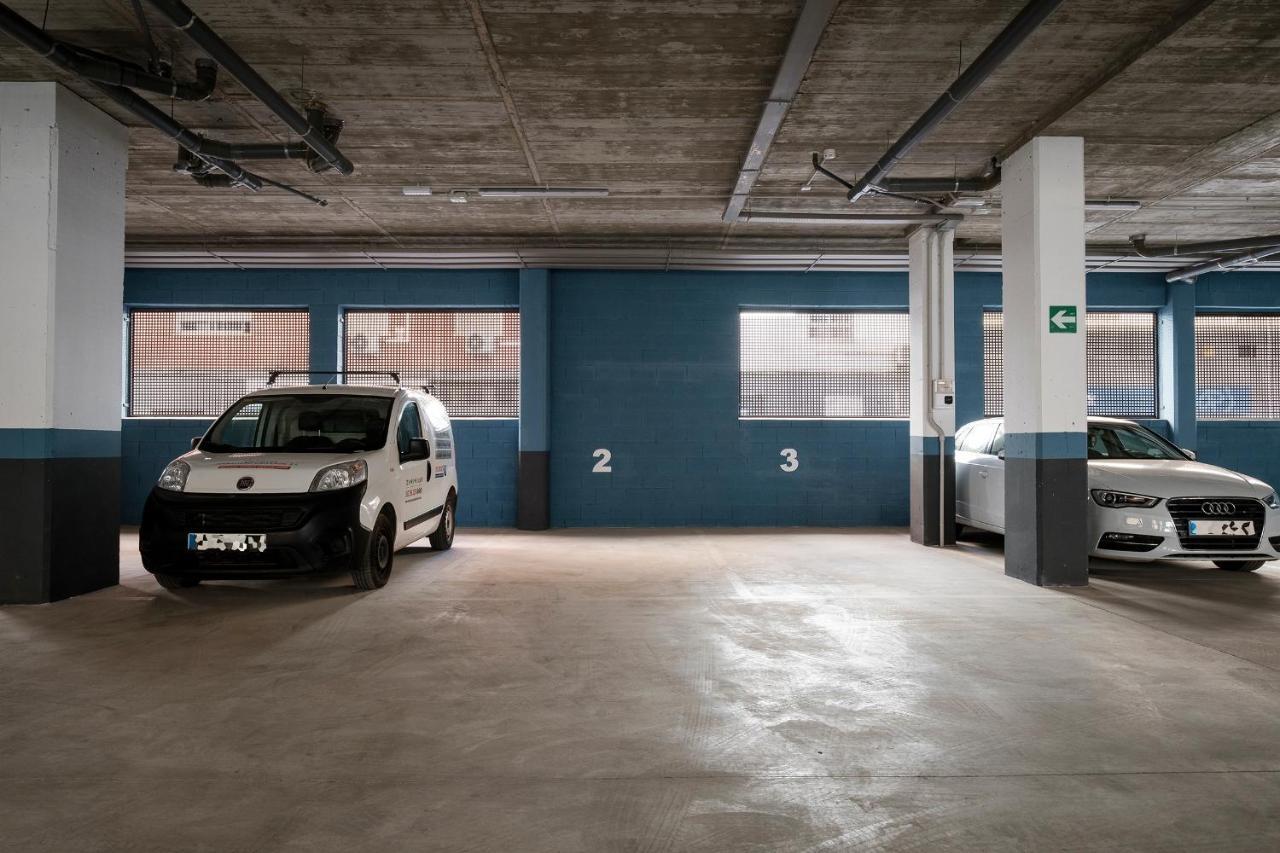 Apartamento Deluxe Con Piscina, Terraza & Parking マラガ エクステリア 写真