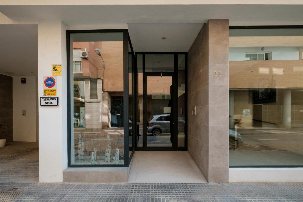 Apartamento Deluxe Con Piscina, Terraza & Parking マラガ エクステリア 写真